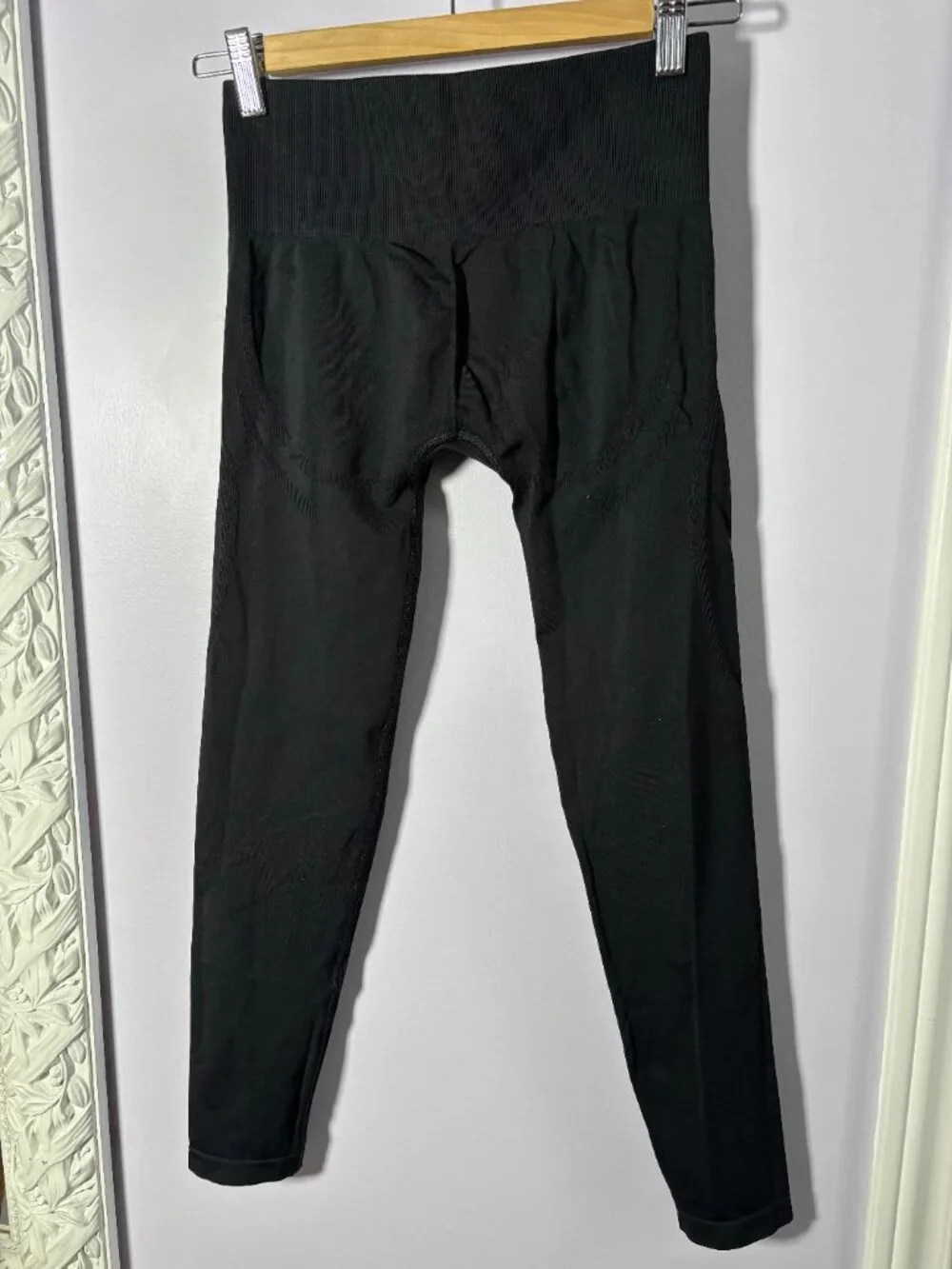 Gymshark Leggings NEW size Small - Picture 4 of 5